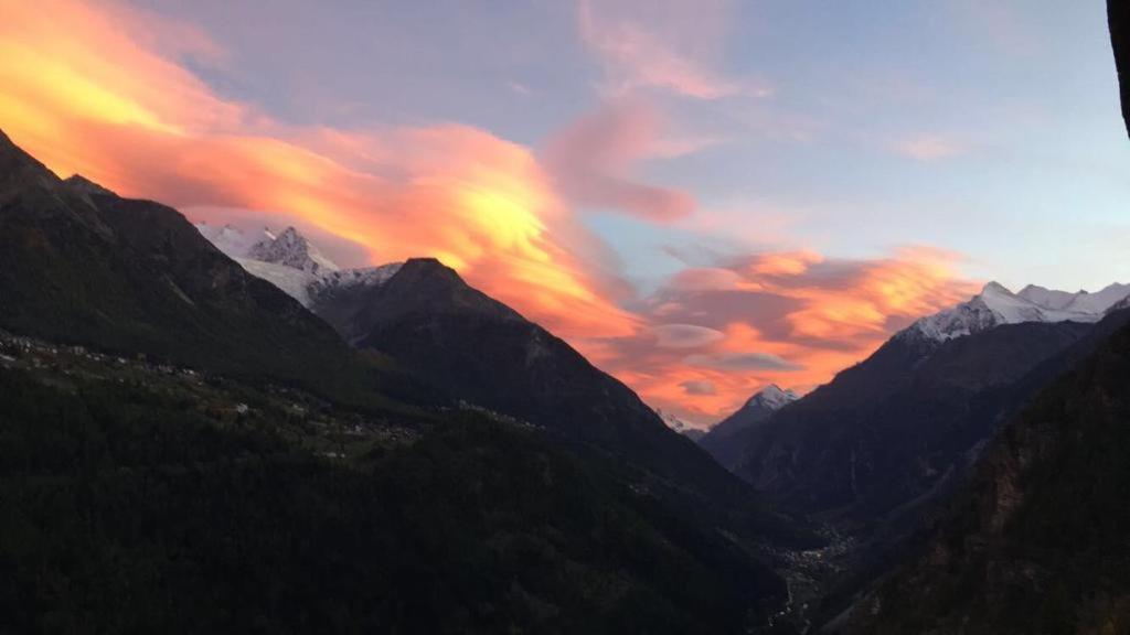 Bergbeiz Morgenrot B&B Embd 外观 照片
